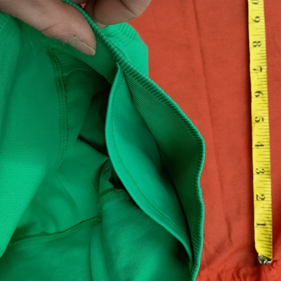 PINK Victoria's Secret Green Leggings Stretchy Form-Fitting - Picture 5 of 15